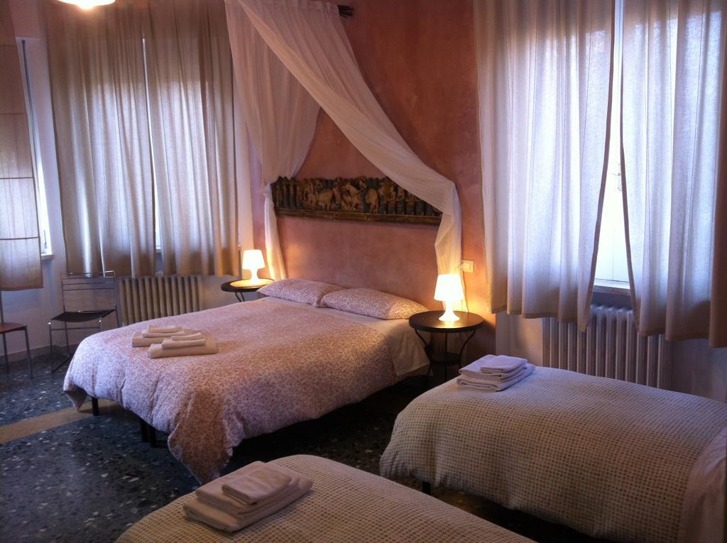 B&B Amerigo Vespucci เปสการา ห้อง รูปภาพ